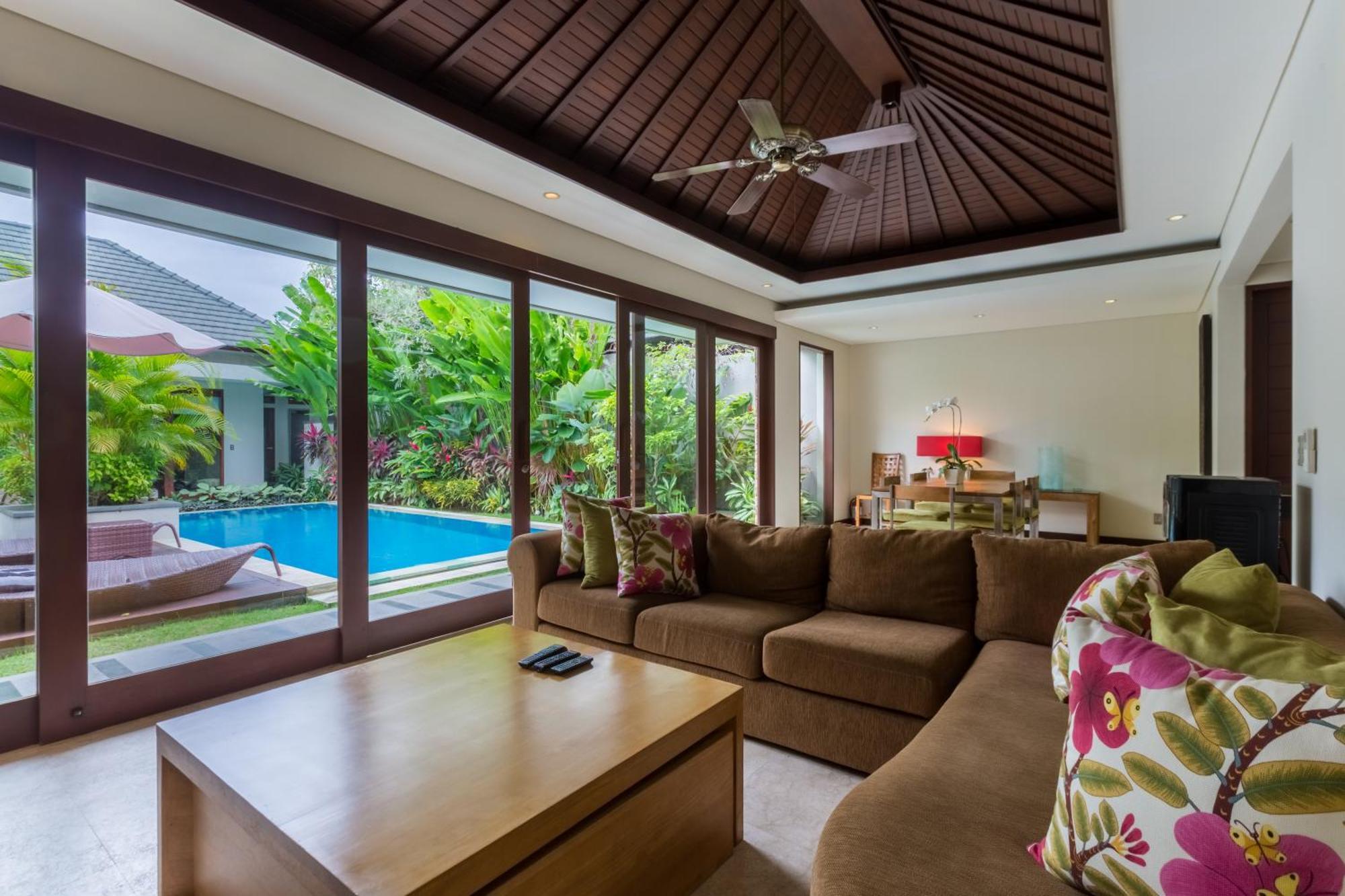 Villa Kejora Beachfront *