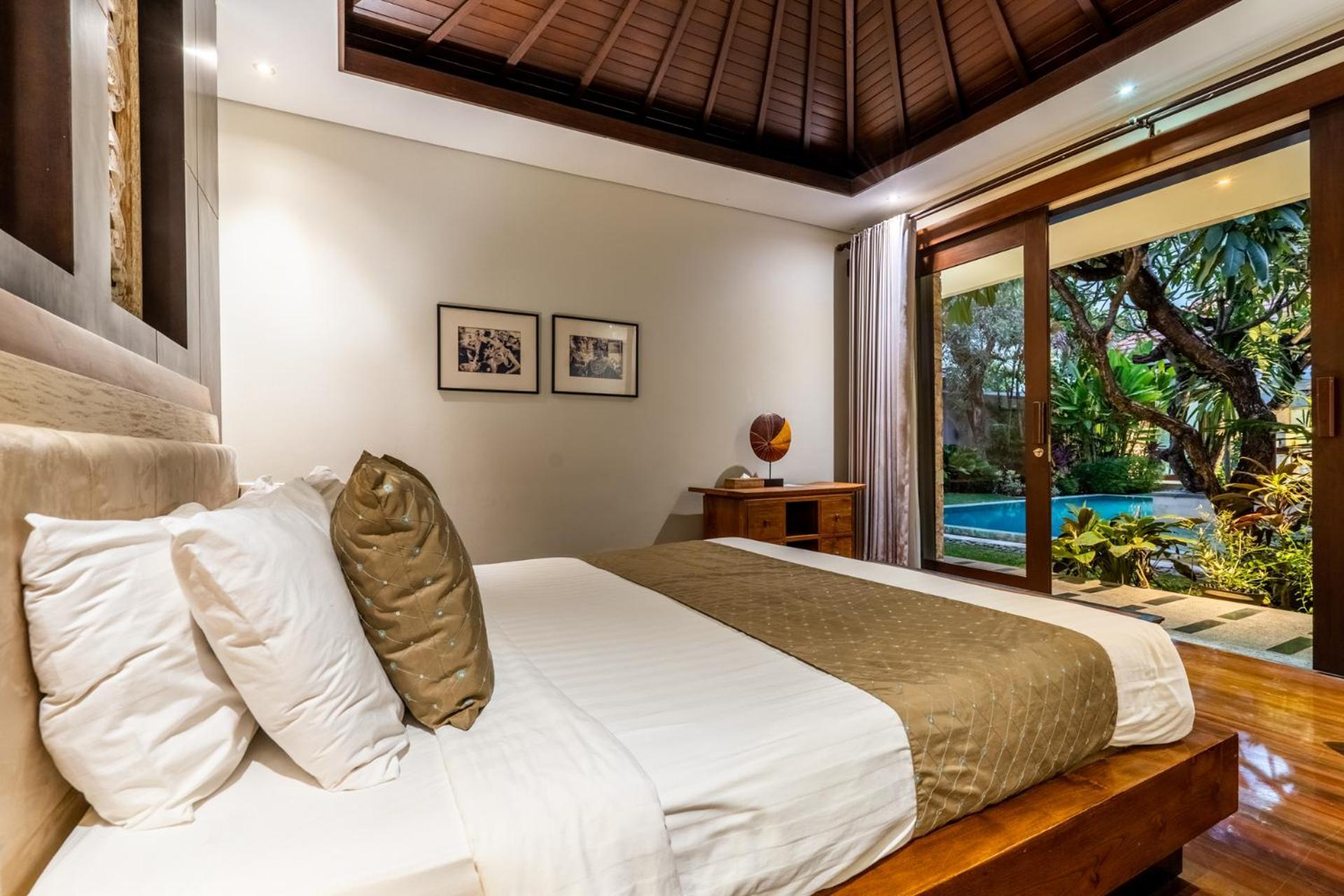 Kejora Beachfront Villa *